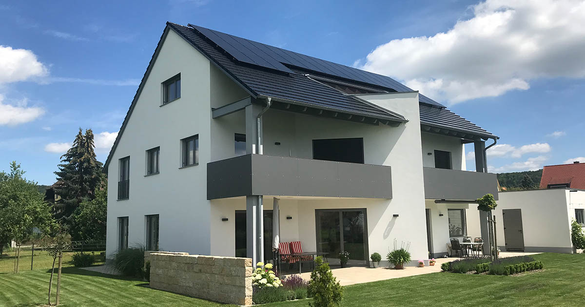 Mit PV und Stromspeicher Ressourcen schonen